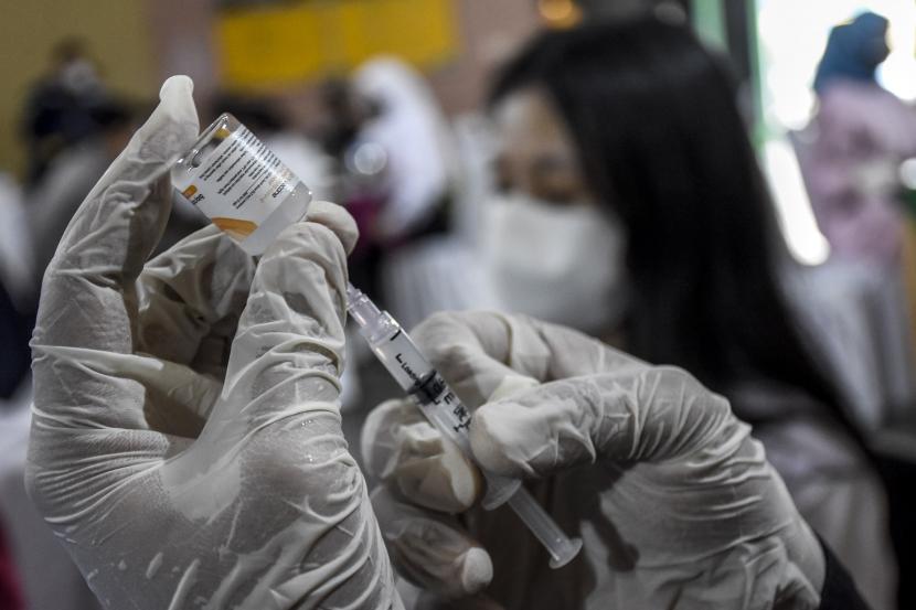 Pemerintah Kota Medan, Sumatra Utara, mempercepat pelaksanaan vaksinasi Covid-19 bagi pelajar untuk persiapan PTM (ilustrasi).