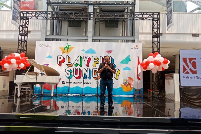 Vice President Product Management BNI Rizwan Nazarudin saat memberikan sambutan di acara kegiatan Remaja Putri Kreatif 2019 BNI, di South Quarter Dome, Jakarta, Ahad (25/8).