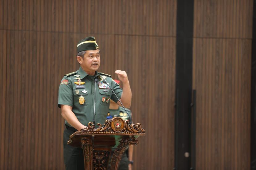 Kepala Staf Angkatan Darat (KSAD) Jenderal Maruli Simanjuntak memastikan akan membentuk Angkatan Siber sebagai matra keempat di TNI.