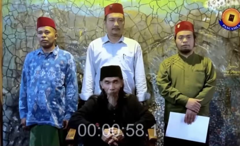 Video permintaan maaf Mama Ghufron. Mama Ghufron menolak klarifikasi mendalam dari MUI 