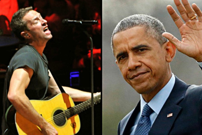 Vokalis Chris Martin (Kiri) dan Presiden Obama