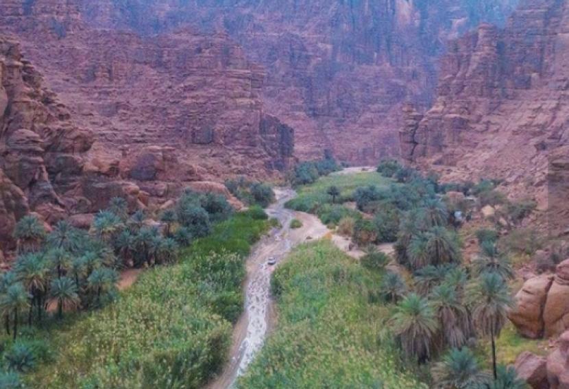  Kota Tabuk Arab Saudi Hadirkan Beragam Panorama Indah. Foto: Wadi Al-Disah: Lembah Terkenal di Wilayah Tabuk Arab Saudi