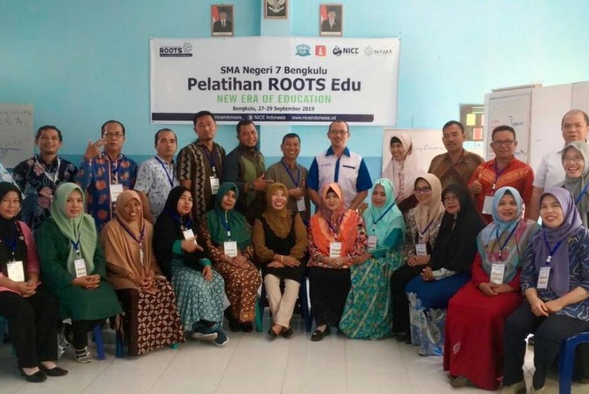 Wafaa Indonesia menyelenggarakan pelatihan pengajaran ROOTS Edu kepada sejumlah guru di Provinsi Sumatera Barat dan Provinsi Bengkulu, belum lama ini.