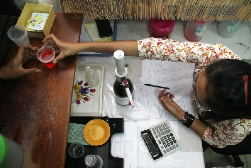 Wajib lapor pecandu narkoba di Puskesmas Gambir, Jakarta Pusat, Jumat (11/4).