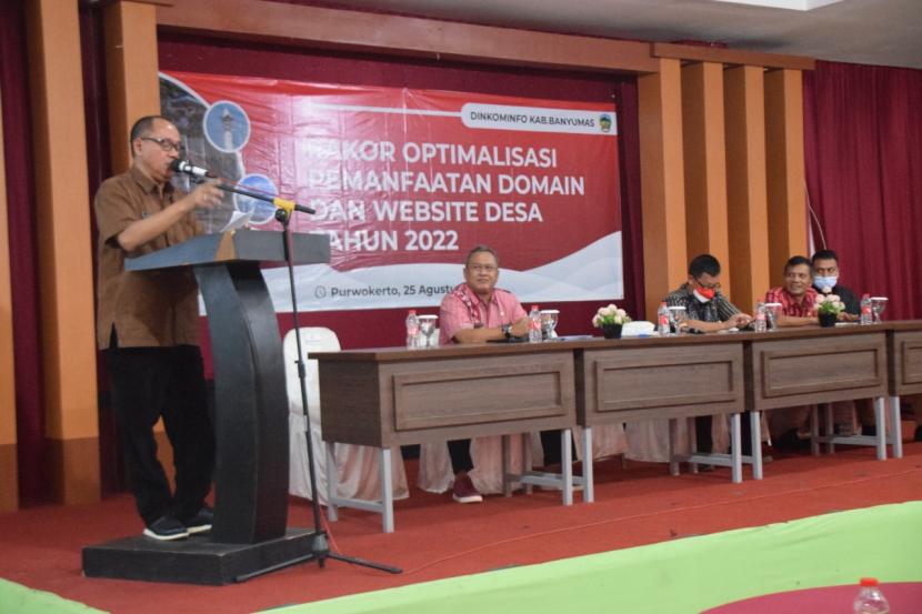 Wakil Bupati Banyumas, Sadewo Tri Lastiono meluncurkan inovasi Telaga Antik (Terwujudnya Literasi Warga dengan Jurnalistik) dalam Rapat Koordinasi Optimalisasi Pemanfaatan Domain dan Website Desa Tahun 2022, Kamis (25/8/22) di D