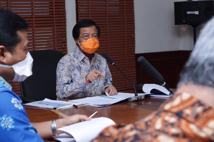 Wakil Gubernur Abdul Fatah mengatakan pihaknya tidak mau gegabah dalam menerapkan tatanan kehidupan normal baru atau new normal pandemi virus corona baru atau COVID-19