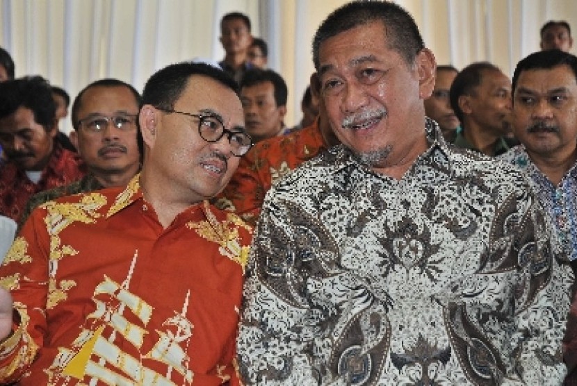 Wakil Gubernur Jawa Barat Deddy Mizwar (kanan).