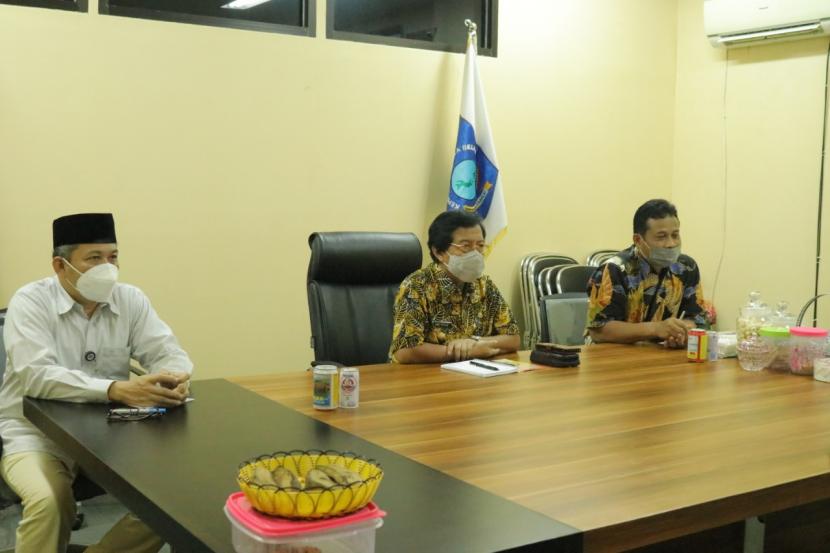 Wakil Gubernur Kepulauan Bangka Belitung (Babel), Abdul Fatah optimis perekonomian Provinsi Kepulauan Bangka Belitung akan meningkat. Hal ini diyakini dengan adanya kebijakan pusat yang memudahkan sektor Usaha Mikro Kecil Menengah (UMKM) dan perpanjangan restrukturisasi kredit.