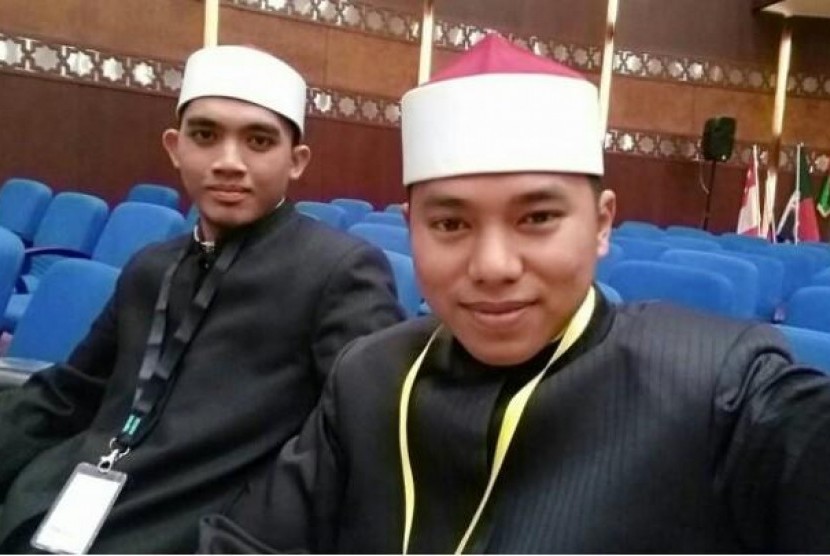 Wakil Indonesia, Lauhin Mahfudz dan Farhan Tsani raih juara II Cabang Syahril Qur'an pada MTQ Internasional 2018 di Kairo, Mesir 