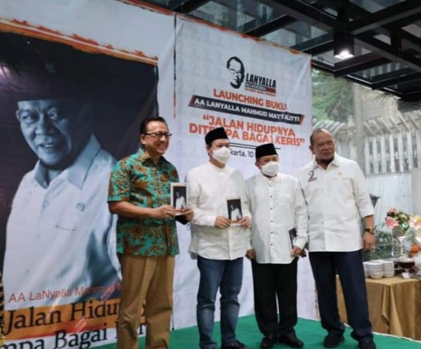 Wakil Ketua DPD RI, Sultan B Najamudin (SBN), turut menghadiri peluncuran buku 