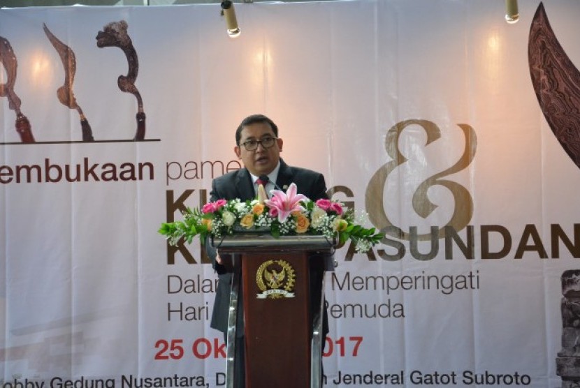 Wakil Ketua DPR Fadli Zon secara resmi membuka ‘Pameran Kujang dan Keris Pasundan’, di Gedung Nusantara DPR RI.