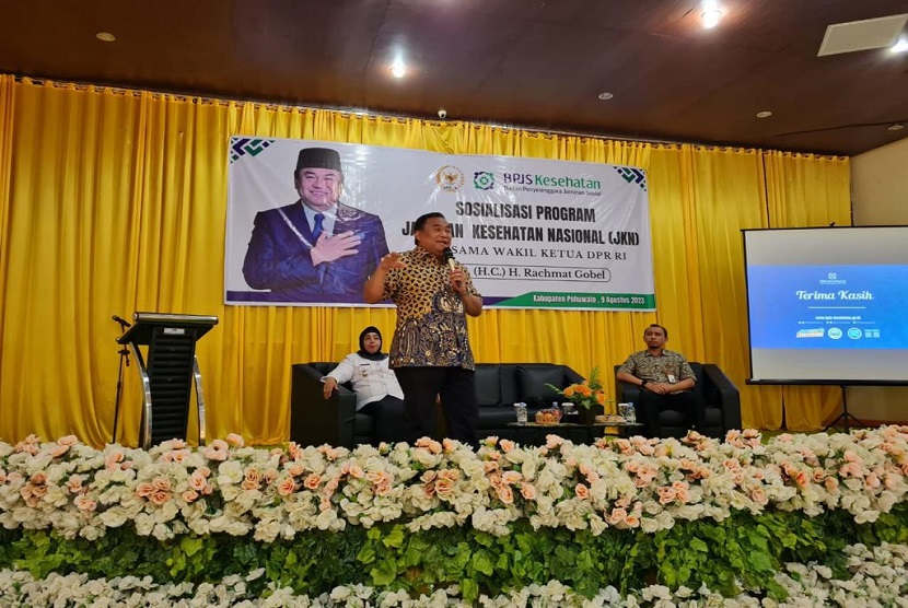 Wakil Ketua DPR RI Bidang Korinbang, Rachmat Gobel mengingatkan bahwa kesehatan dan pendidikan merupakan modal utama suatu bangsa.