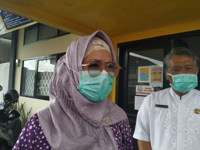 Wakil Ketua Komisi V DPR, Nurhayati, saat berkunjung ke Kota Tasikmalaya, Jumat (5/6). 