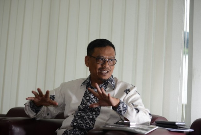 Wakil Ketua Komisi X DPR RI Abdul Fikri Faqih, menilai Pelatihan Daring Kartu Prakerja dinilai tidak mendesak.
