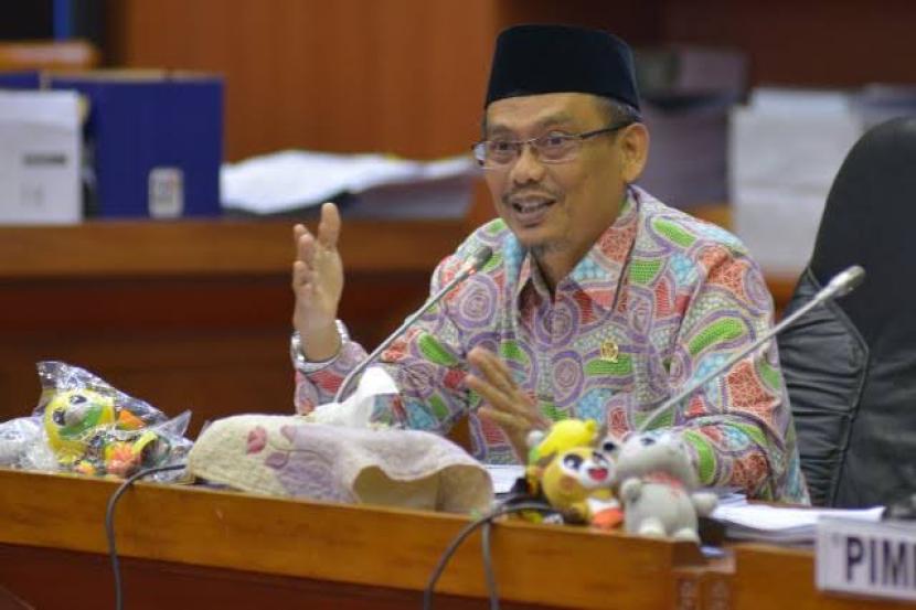 Wakil Ketua Komisi X DPR RI Abdul Fikri Faqih. Legislator minta Kemendikbud bertindak terhadap LGBT yang resahkan dunia pendidikan.