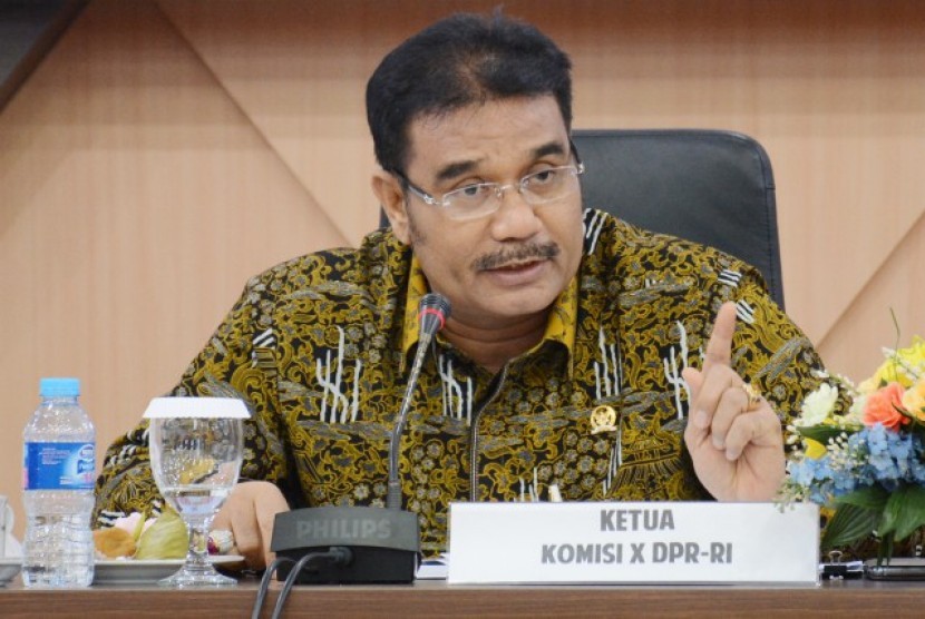 Wakil Ketua Komisi X DPR RI Sutan Adil Hendra.