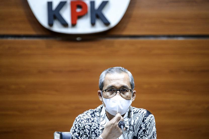 Wakil Ketua KPK Alexander Marwata mengatakan, Komisi Pemberantasan Korupsi (KPK) memperkuat pendampingan dan pengawasan terhadap tata kelola pemerintahan di Papua. 