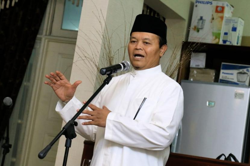 Wakil Ketua Majelis Permusyawaratan Rakyat Republik Indonesia (MPR RI) Dr. HMH Hidayat Nur Wahid meminta kepada Badan Nasional Penanggulangan Bencana (BNPB), Badan yg paling berkuasa untuk mengurusi Bencana Nasional, fokus melaksanakan hak dan kewajibannya.