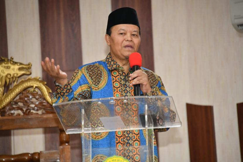 Wakil Ketua Majelis Permusyawaratan Rakyat Republik Indonesia (MPR RI) Dr. H. M Hidayat Nur Wahid, menyebutkan bahwa pasal karet yang menyulitkan pesantren sudah dicabut.