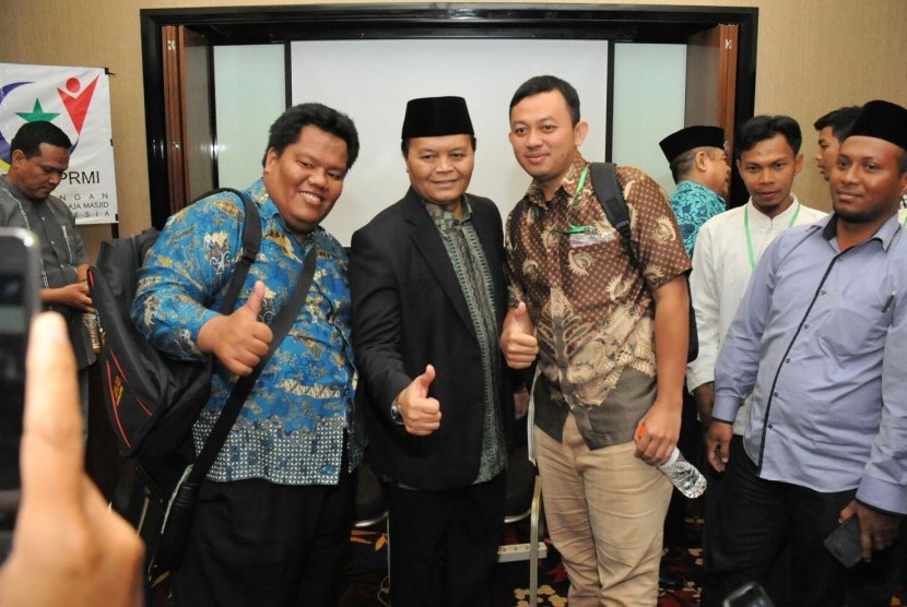 Wakil Ketua MPR Hidayat Nur Wahid bersama Jaringan Remaja Masjid