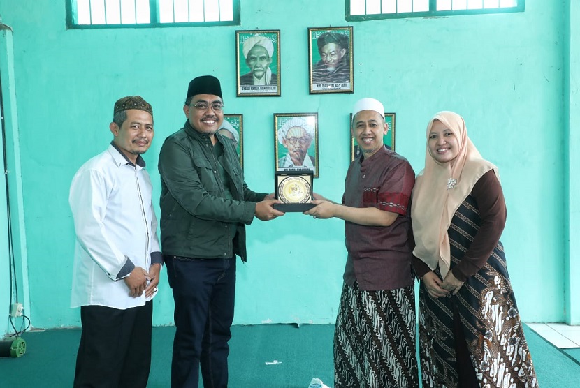 Wakil Ketua MPR Jazilul Fawaid mengatakan Kabupaten Gresik, Jawa Timur, merupakan kabupaten yang memiliki banyak potensi. Hal demikian disampaikan saat dirinya melakukan tatap muka dengan berbagai tokoh masyarakat di kabupaten itu, Sabtu (14/11). 