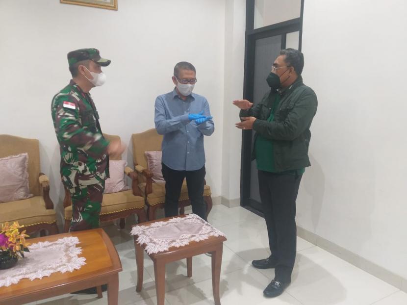 Wakil Ketua MPR Jazilul Fawaid menyampaikan duka yang mendalam kepada korban dan keluarga korban hilangnya pesawat Sriwijaya Air SJ 182 di perairan Kepulauan Seribu, Sabtu (9/1). 