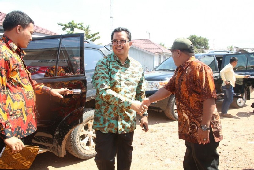 Wakil Ketua MPR, Mahyudin, melakukan sosialisasi Empat Pilar di desa Sepaso Timur, Kecamatan Bengalon, Kabupaten Kutai Timur, Kalimantan Timur, Sabtu (19/11). 