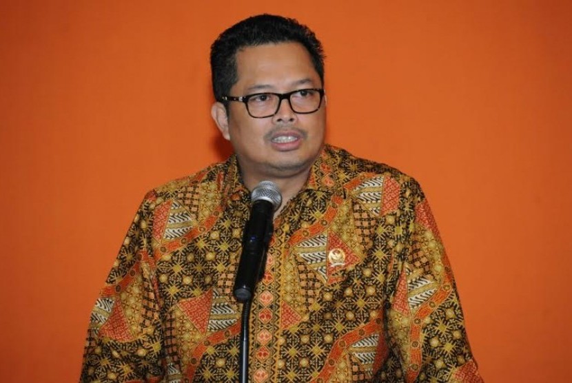 Wakil Ketua MPR Mahyudin memberikan sosialisasi empat pilar di Universitas Borobudur.