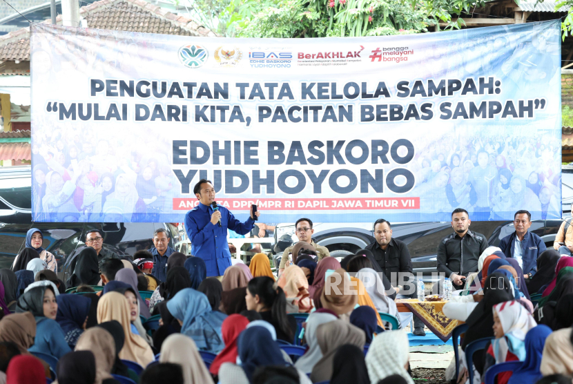 Dorong Gerakan Lingkungan, Wakil Ketua MPR Ajak Warga Pacitan Kelola Sampah Sejak dari Rumah