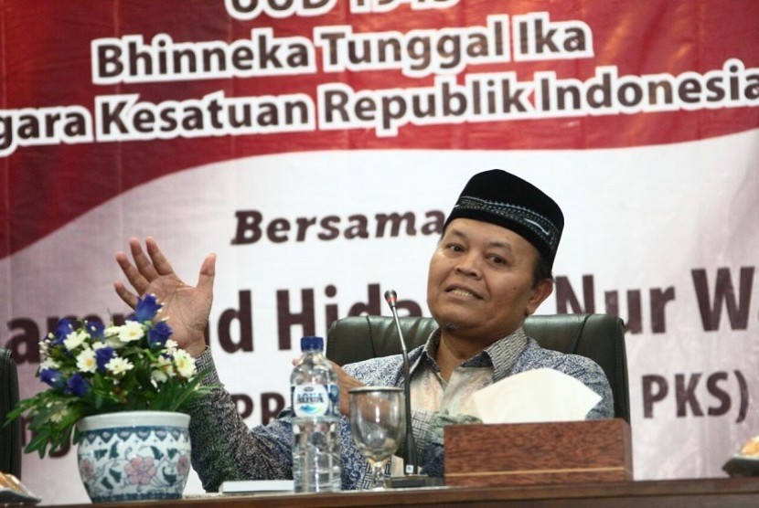 Wakil Ketua MPR RI H. M. Hidayat Nur Wahid, saat menyampaikan materi sosialisasi Empat Pilar MPR RI di kalangan masyarakat Kota Sabang, Provinsi Aceh