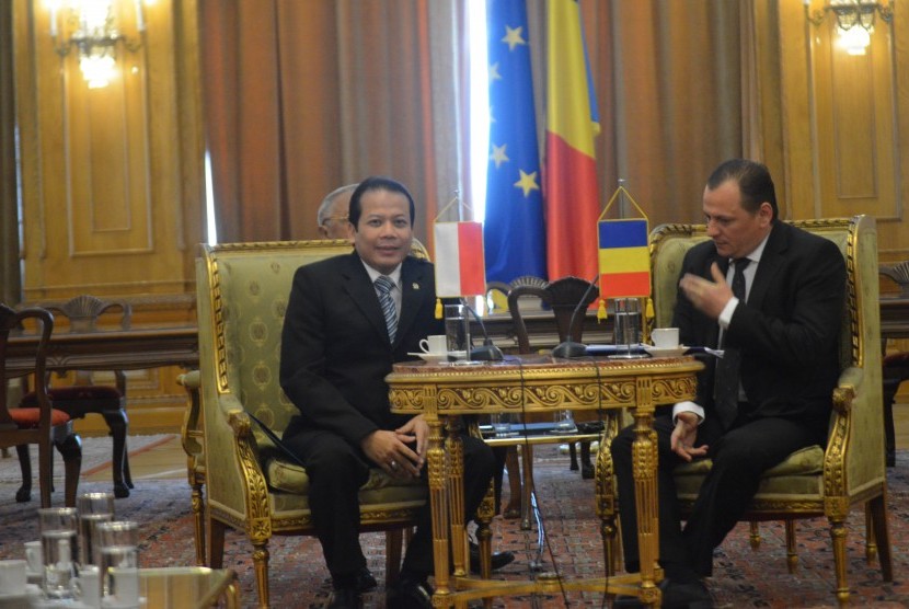 Wakil Ketua Parlemen Rumania, Petru Gabriel Vlase bertemu dengan Wakil Ketua DPR RI Taufik Kurniawan