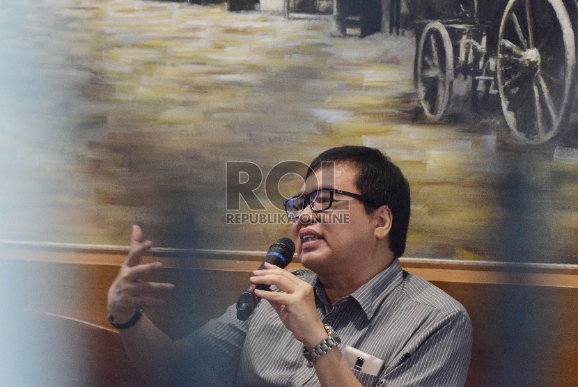 Wakil Ketua Setara Institute Bonar Tigor Naipospos memberikan keterangan pers di Jakarta, Rabu (9/12).