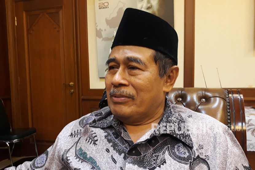 Wakil Ketua Umum Asosiasi Bina Haji dan Umrah (ASBIHU) NU,  Hafidz Taftazani saat diwawancara di Gedung PBNU, Jalan Kramat Raya,  Jakarta Pusat, Kamis (3/1).
