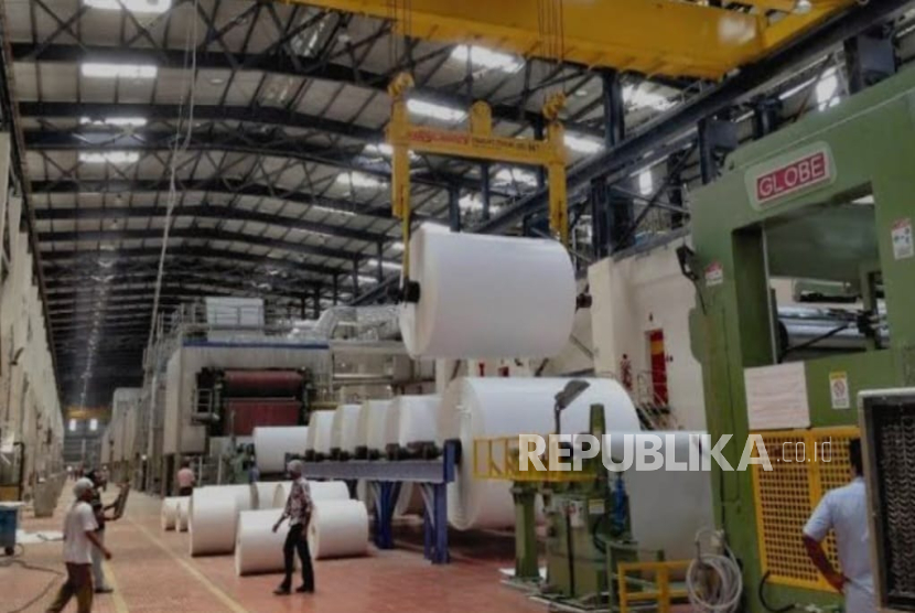 Wakil Ketua Umum Kadin Perindustrian Saleh Husin menyayangkan masih sulitnya pasokan gas yang memadai untuk industri dalam negeri.
