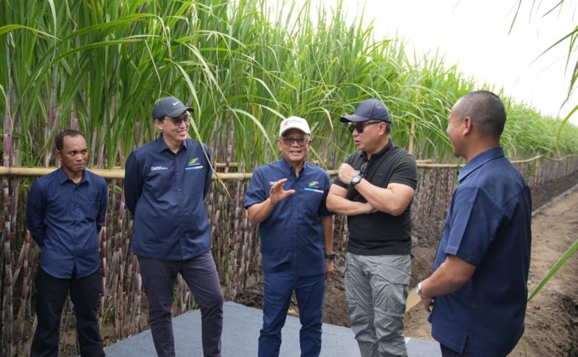 Wakil Menteri BUMN Kartika Wirjoatmodjo mengapresiasi upaya PTPN Group mewujudkan percepatan swasembada gula nasional dan keberpihakannya kepada petani.