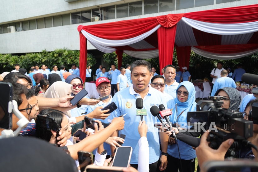 Wamentan Sudaryono Pastikan Pemulihan Sawah Terdampak Bencana di Tiga Provinsi