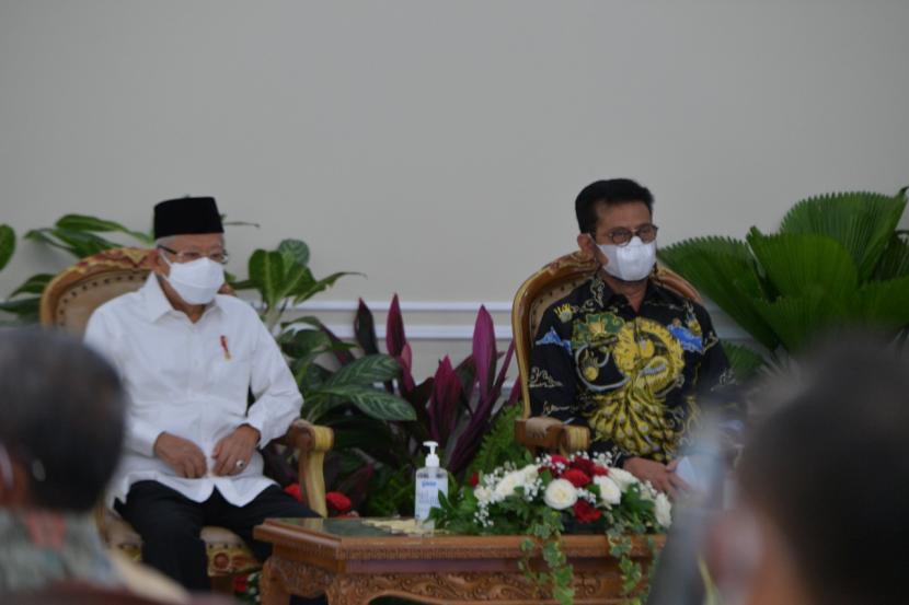 Wakil Presiden Ma'ruf Amin di acara “Penganugerahan Penghargaan Bidang Pertanian Tahun 2021” di Istana Wakil Presiden, Jakarta, Senin (13/9).