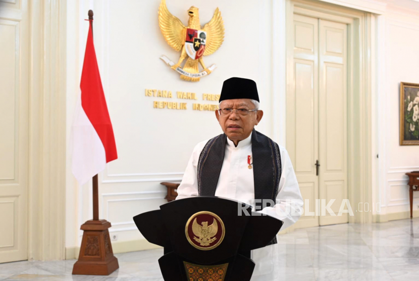 Wakil Presiden Maruf Amin mendorong kepesertaan Program Jaminan Kesehatan Nasional-Kartu Indonesia Sehat (JKN-KIS) diperluas hingga 98 persen pada tahun 2024 sebagaimana target RPJMN Tahun 2020-2024. (ilustrasi).