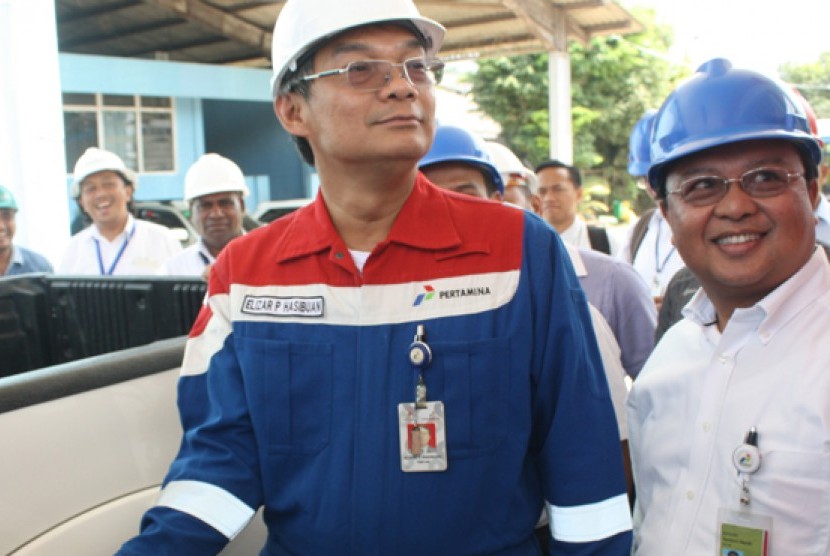 Wakil Presiden PT Pertamina EP Elizar P Hasibuan (kiri)