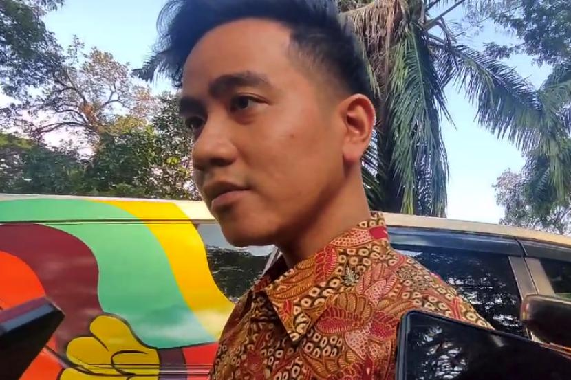Wakil Presiden Terpilih sekaligus Wali Kota Solo, Gibran Rakabuming Raka saat ditemui di Bale Kambang, Kota Solo, Kamis (30/5/2024).
