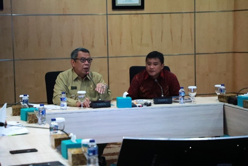 Wakil Wali Kota Tangerang Selatan, Benyamin Davnie. 
