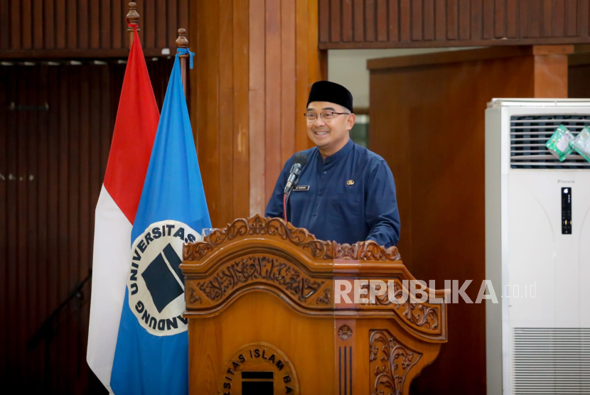 Wali Kota Bandung Muhammad Farhan