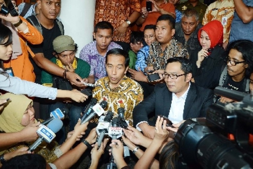 Wali Kota Bandung Ridwan Kamil bersama Jokowi.