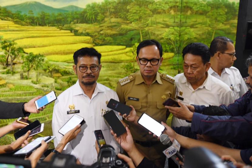 Wali Kota Bogor, Bima Arya mengaku sangat terinspirasi dengan kepemimpinan Menteri Pertanian (Mentan) Syahrul Yasin Limpo dalam membangun karir di dunia birokrasi. Syahrul Yasin Limpo adalah panutan bagi pejabat daerah yang memiliki karir panjang dan cemerlang.