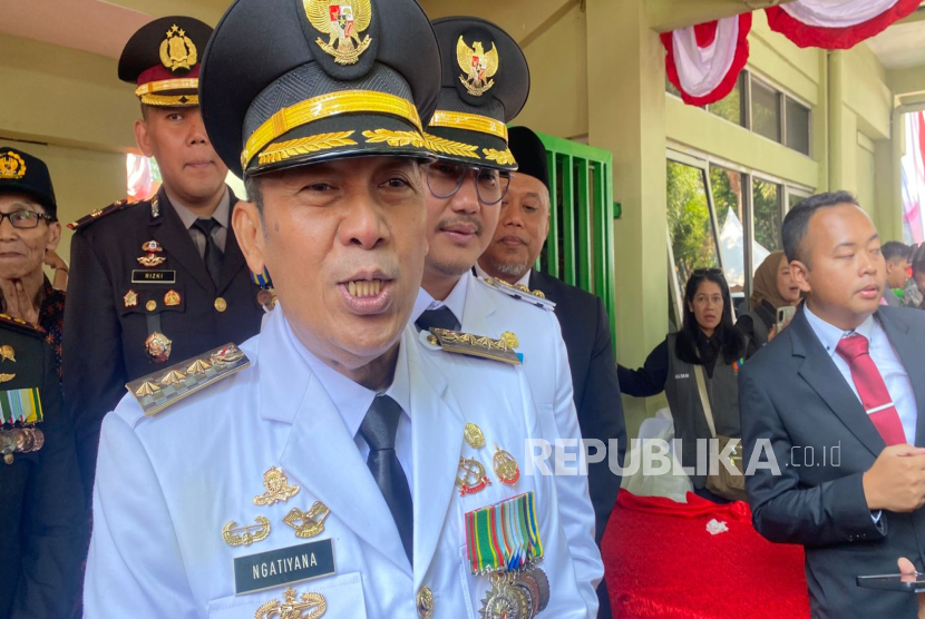 Wali Kota Cimahi, Ngatiyana.