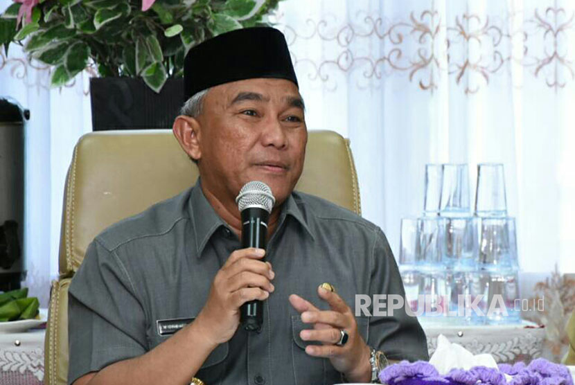 Depok Mayor Mohammad Idris