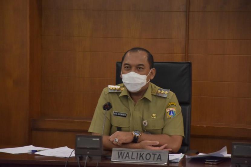 Wali Kota Jakarta Barat (Walkot Jakbar), Uus Kuswanto.
