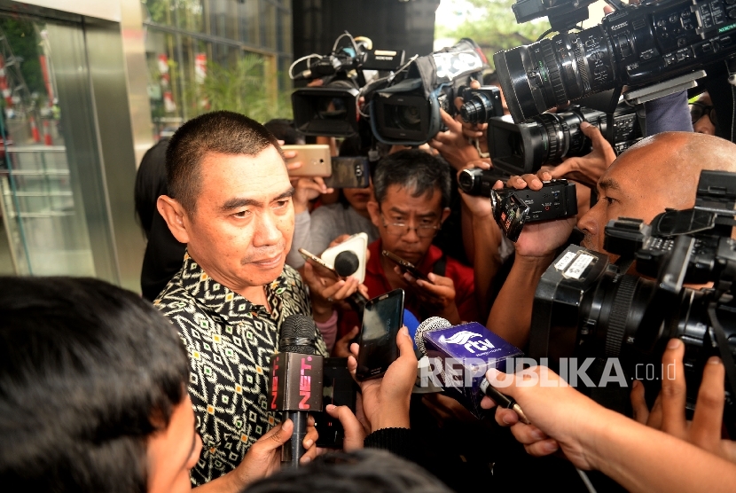  Wali Kota Malang Mochamad Anton seusai menjalani pemeriksaan di gedung KPK, Jakarta, Selasa (22/8).