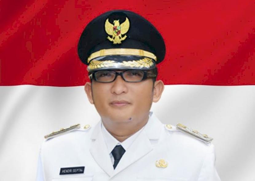 Pemkot Padang Resmikan Jalan Jaksa Agung R Soeprapto. Foto:   Wali Kota Padang Hendri Septa.