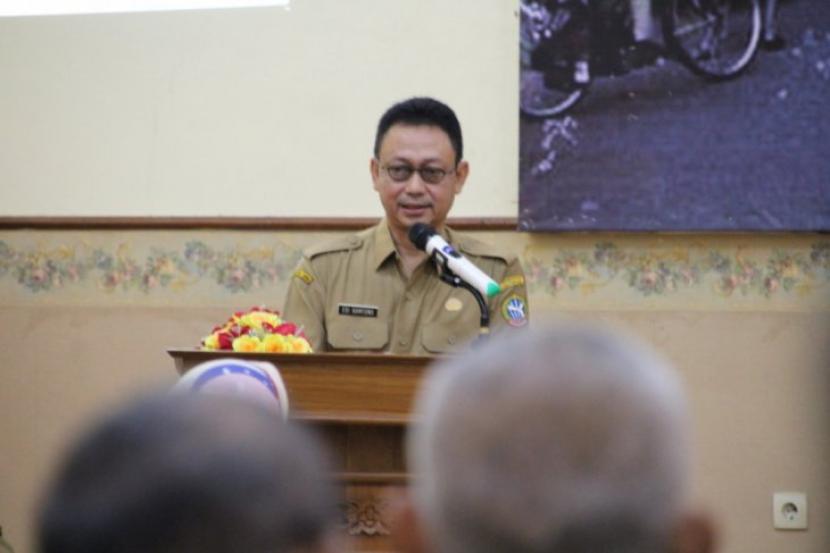 Wali Kota Pontianak Edi Rusdi Kamtono. RAPBD Kota Pontianak pada 2022 berpotensi defisit.